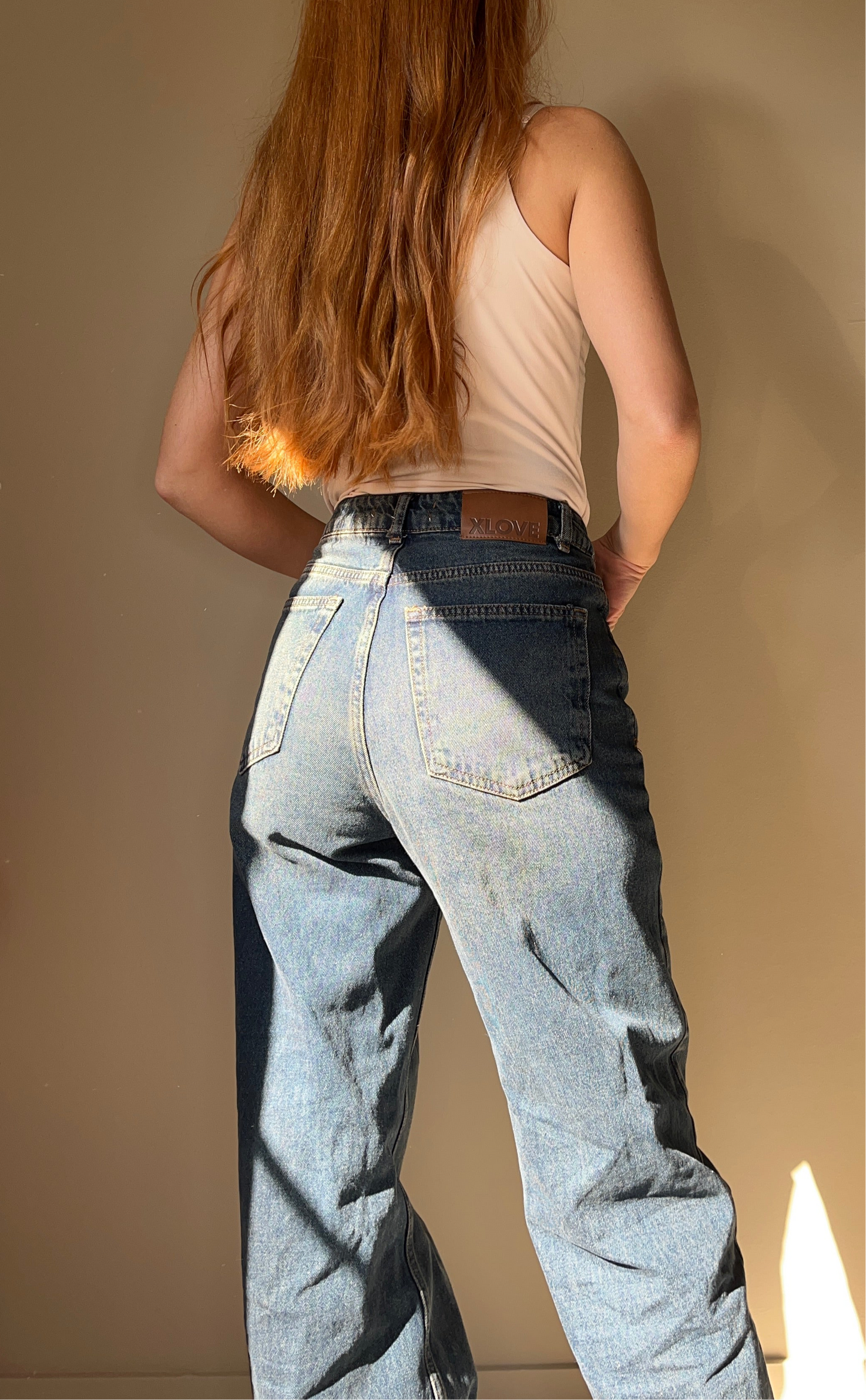 Jean “Naïma” – Taille haute coupe droite, denim brut vintage