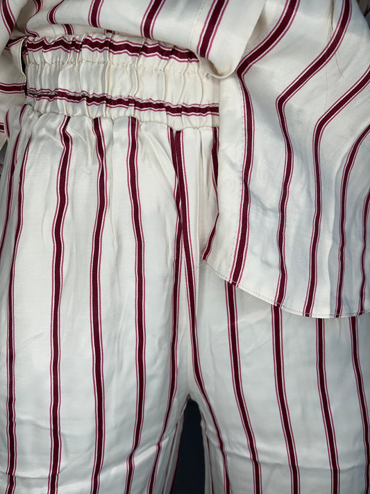 Pantalon Solenne – Pantalon fluide rayé effet satin, taille élastique