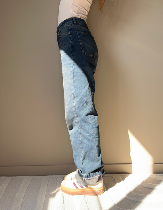 Jean “Naïma” – Taille haute coupe droite, denim brut vintage