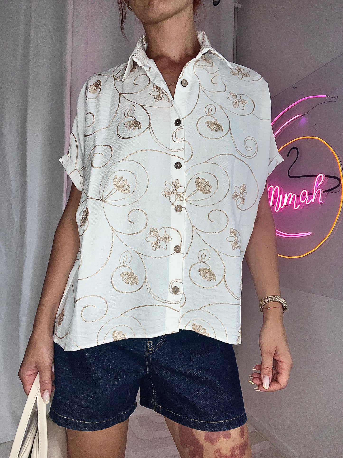 Chemise fluide brodée “Été Bohème”