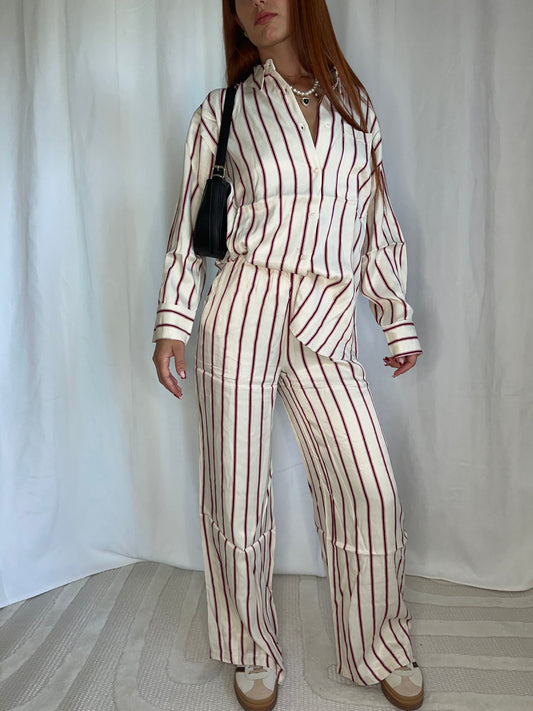 Pantalon Solenne – Pantalon fluide rayé effet satin, taille élastique